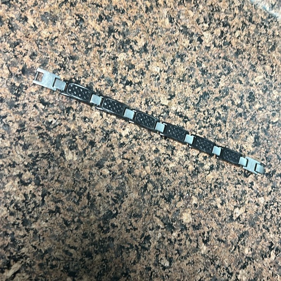 Men Bracelet - Picture 2 of 2